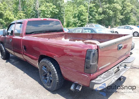 2001 Chevrolet Silverado 1500 Ls z USA, uszkodzony, nr VIN 1GCEK19T91E186905